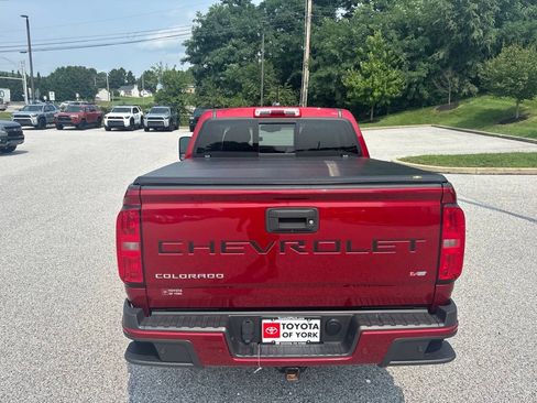 Used 2021 Chevrolet Colorado Z71 w/ Safety Package AWD/4WD image 5