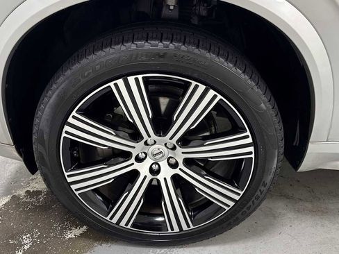 Used 2022 Volvo XC90 T6 Inscription w/ Advanced Package image 10