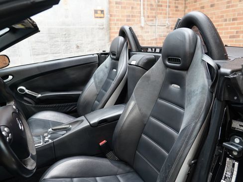 Used 2007 Mercedes-Benz SLK 55 AMG image 51