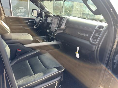 Used 2023 RAM 1500 Laramie image 10