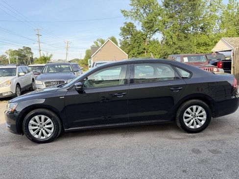 Used 2013 Volkswagen Passat 2.5 S FWD image 5