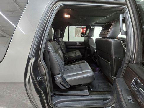 Used 2016 Lincoln Navigator L Reserve RWD image 20