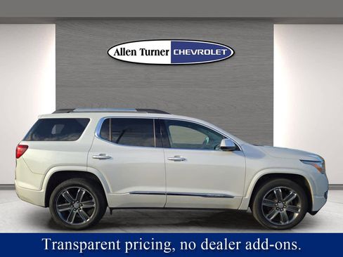 Used 2017 GMC Acadia Denali w/ Technology Package image 5
