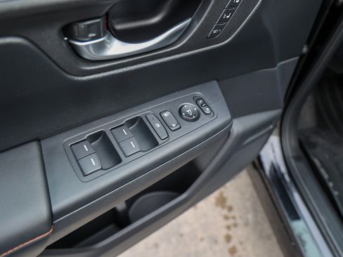 Used 2024 Honda CR-V Sport-L image 39