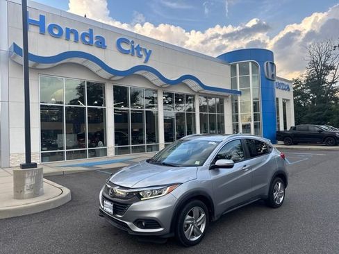 Used 2020 Honda HR-V EX image 2