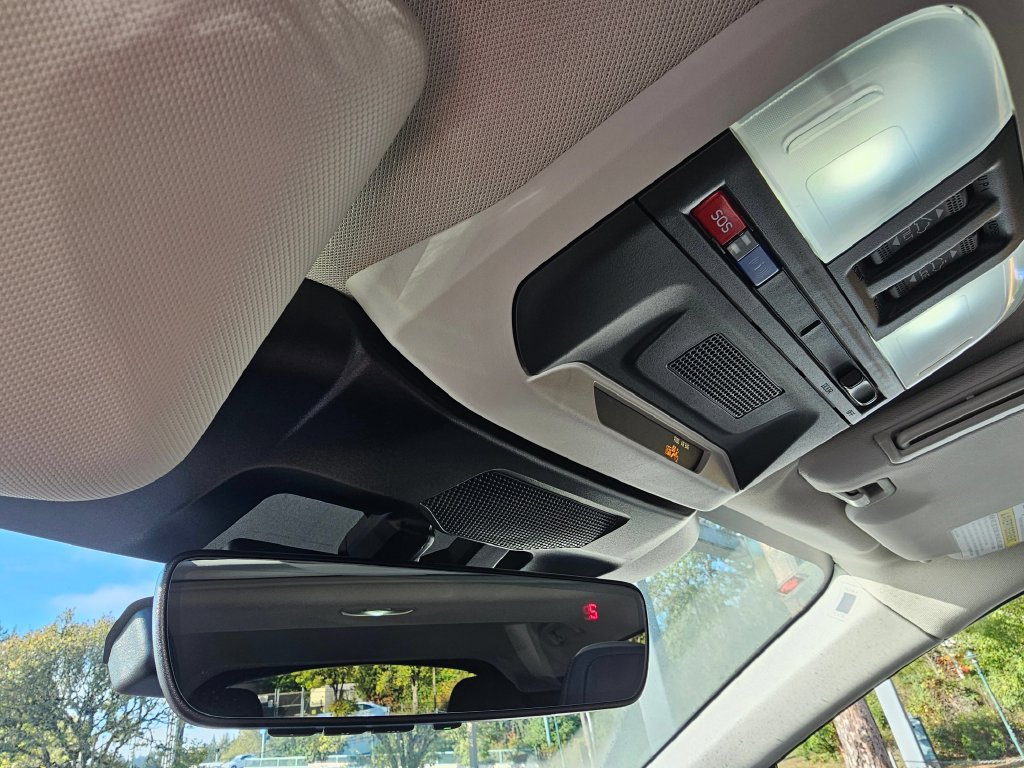Certified 2024 Subaru Crosstrek 2.5i Limited w/ Crosstrek Mirror Package AWD/4WD image 31