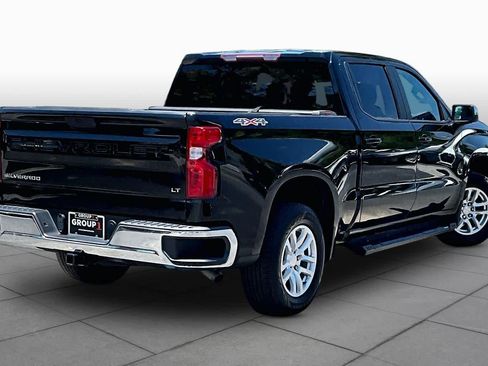 Used 2021 Chevrolet Silverado 1500 LT AWD/4WD image 13