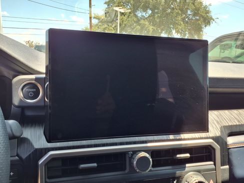 Certified 2026 Toyota 4Runner Platinum AWD/4WD image 12
