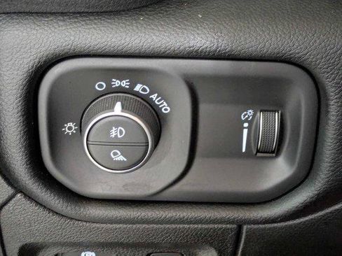Certified 2021 RAM 1500 Big Horn RWD image 24