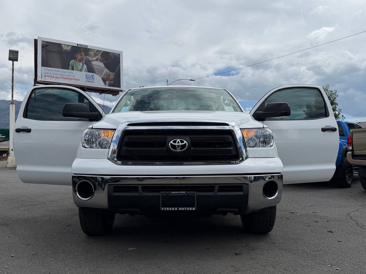 Used 2012 Toyota Tundra 2WD Regular Cab Long Bed w/ SR5 Pkg image 75