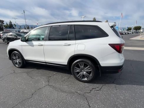 Used 2022 Honda Pilot Sport image 6