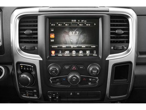 Used 2019 RAM 1500 Big Horn RWD image 7