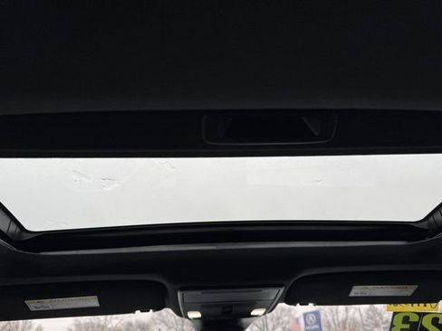 Used 2023 Acura Integra A-Spec image 16