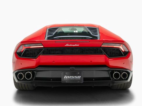 Used 2016 Lamborghini Huracan LP 580-2 RWD image 8