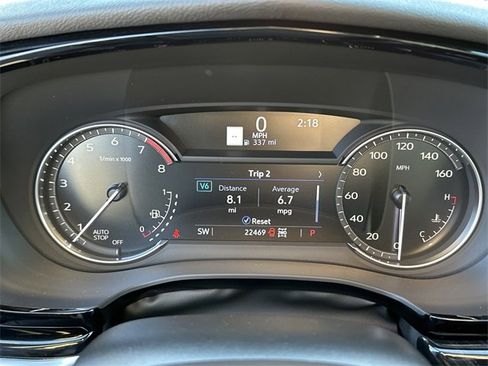 Used 2025 Cadillac XT6 Premium Luxury image 21