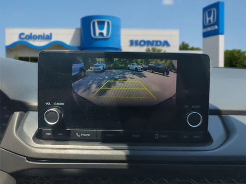 Used 2023 Honda Accord SE image 25