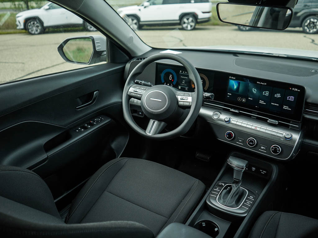 New 2027 Hyundai Kona SE AWD/4WD image 14