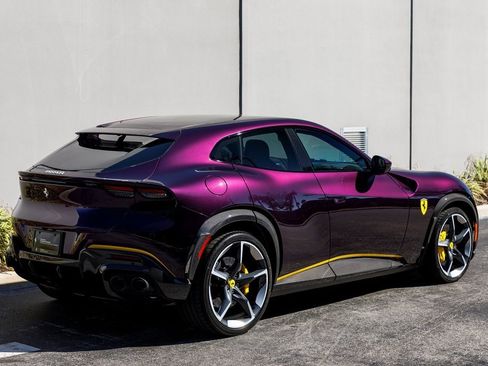 Used 2024 Ferrari Purosangue image 5