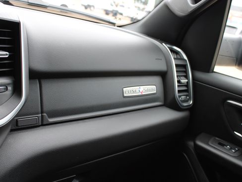 Certified 2025 RAM 1500 Lone Star AWD/4WD image 29