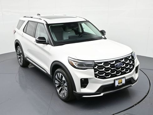 New 2026 Ford Explorer Platinum image 23