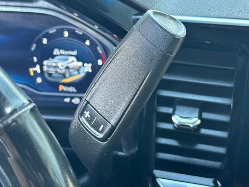 Used 2024 Chevrolet Silverado 2500 LTZ image 31