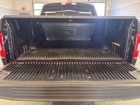 Used 2018 Ford F150 Lariat AWD/4WD image 31