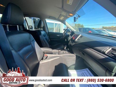 Used 2018 Honda Ridgeline RTL-T image 6
