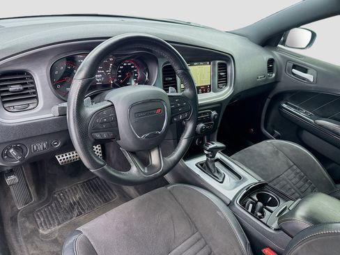 Used 2017 Dodge Charger R/T image 7