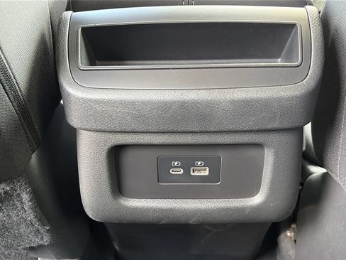 Used 2023 Nissan Pathfinder S AWD/4WD image 28