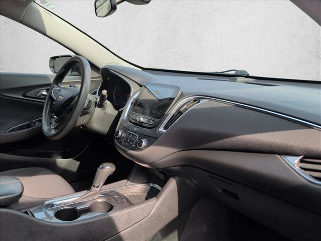 Used 2019 Chevrolet Malibu LT FWD image 28