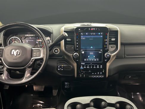 Used 2022 RAM 2500 Laramie AWD/4WD image 11
