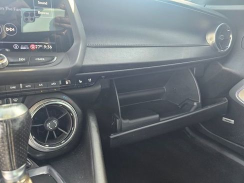 Used 2020 Chevrolet Camaro SS RWD image 19