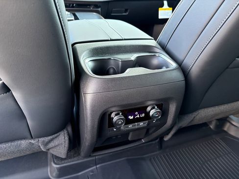 New 2025 Buick Enclave Avenir w/ Super Cruise Package image 44