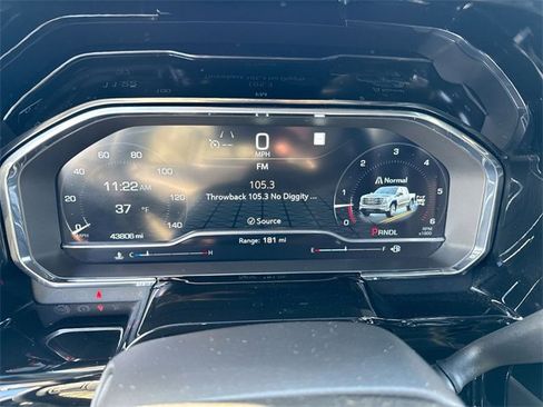 Used 2023 GMC Sierra 1500 Elevation image 15