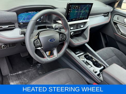 Used 2025 Ford Explorer ST image 19