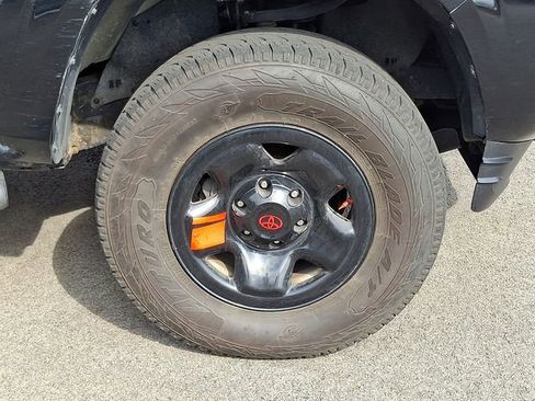 Used 2023 Toyota Tacoma SR AWD/4WD image 8