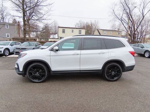 Certified 2022 Honda Pilot Special Edition image 3