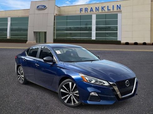 Used 2022 Nissan Altima 2.5 SR FWD image 1