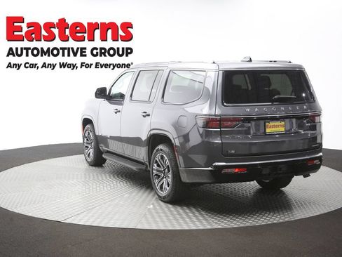 Used 2024 Jeep Wagoneer Series II AWD/4WD image 68