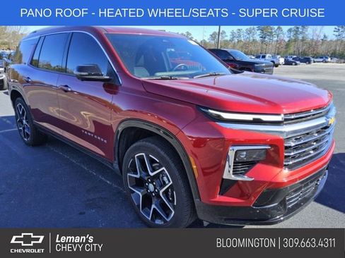 Used 2025 Chevrolet Traverse High Country image 1