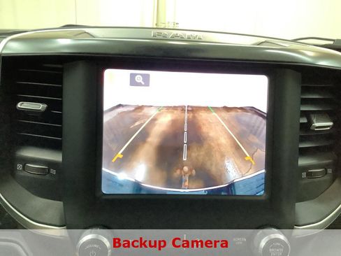 Used 2024 RAM 3500 Big Horn image 24