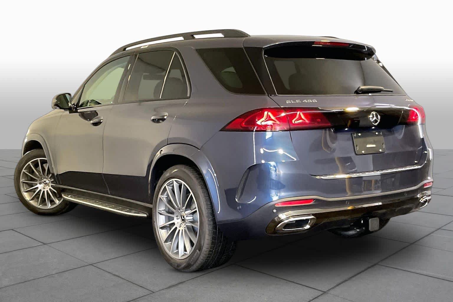 New 2027 Mercedes-Benz GLE 450 4MATIC image 3