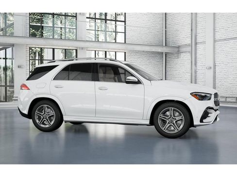 New 2026 Mercedes-Benz GLE 580 4MATIC image 14