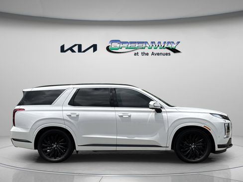 Used 2024 Hyundai Palisade Calligraphy AWD/4WD image 7