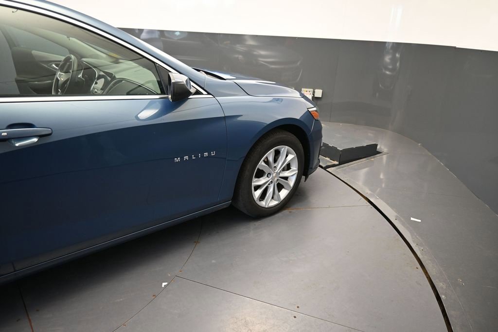 Used 2025 Chevrolet Malibu LT FWD image 22
