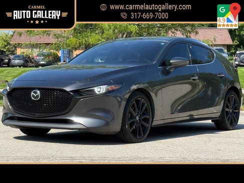 Used 2021 MAZDA MAZDA3 s FWD image 1