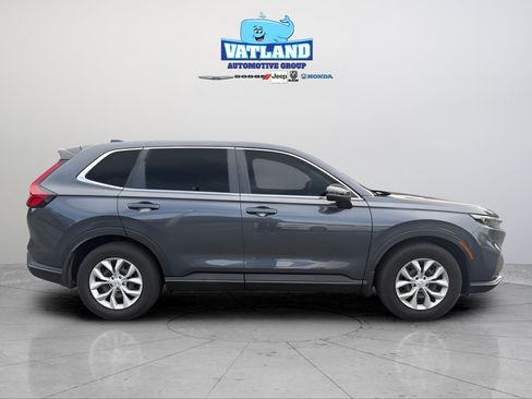 Used 2024 Honda CR-V LX image 6