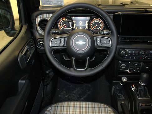 New 2026 Jeep Wrangler Unlimited Sport AWD/4WD image 12