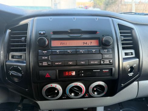 Used 2010 Toyota Tacoma 4x4 Access Cab V6 image 34