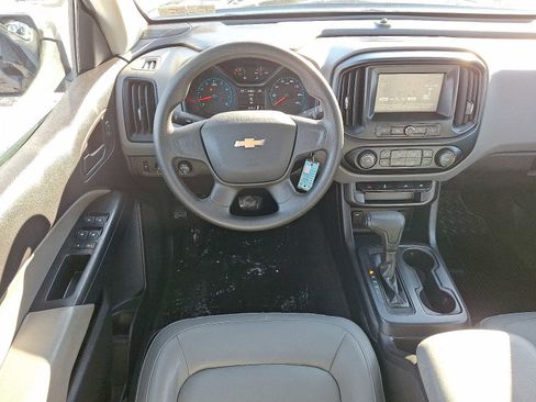 Used 2018 Chevrolet Colorado W/T image 11